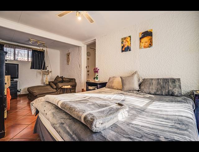 4 BEDROOM HOUSE FOR SALE IN EASTLEIGH